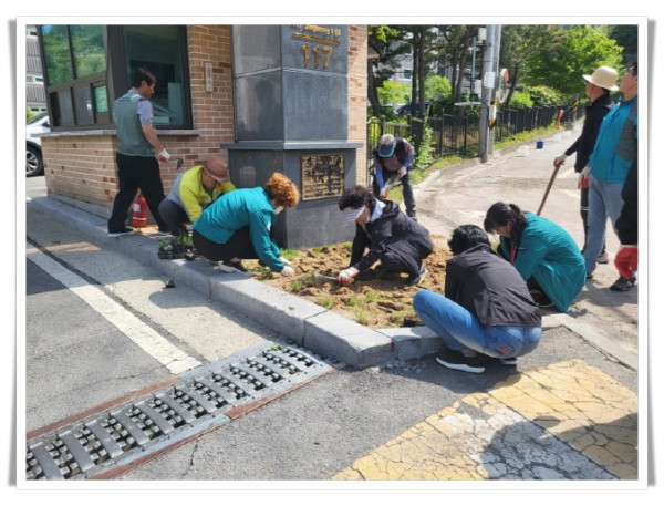 rehi7. 장성동 사회단체, 마을환경 개선 봉사활동 실시.jpg